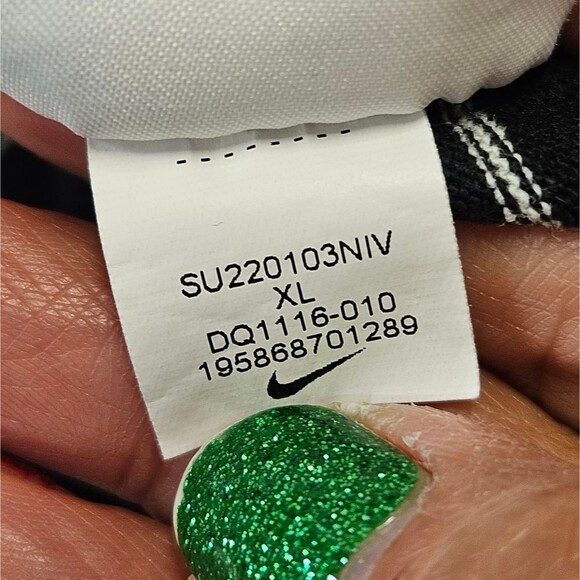 Nike The Nike Tee Loose Fit Mens XL Stripe Black White Cotton Essential TShirts - Picture 10 of 10